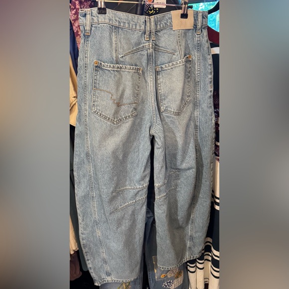 NWOT Free People We The Free Good Luck Mid-Rise Barrel Jeans ultra high beam 26 - Picture 15 of 16